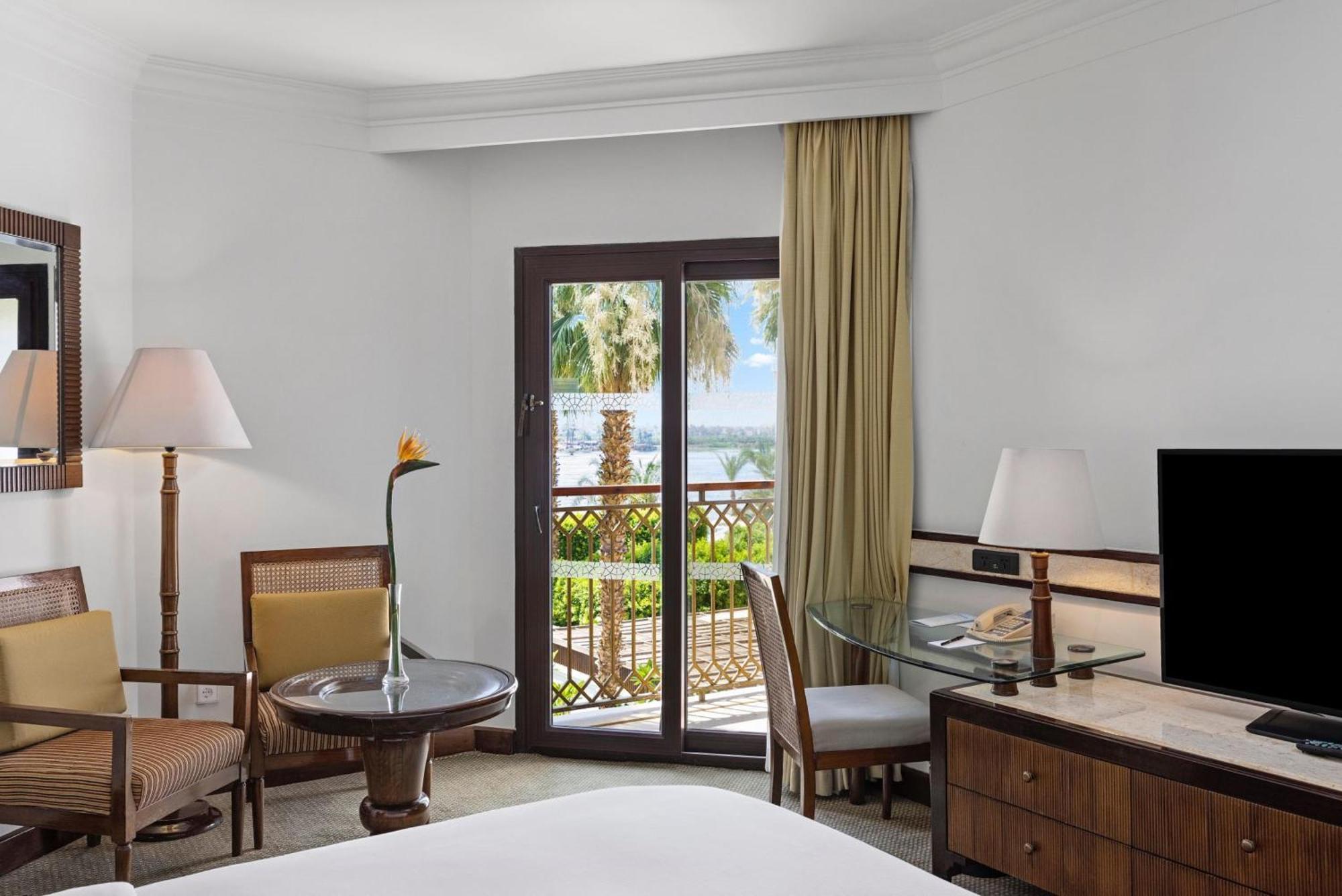 Hébergement 1 Chambre Lit King-Size - Vue sur Rivière