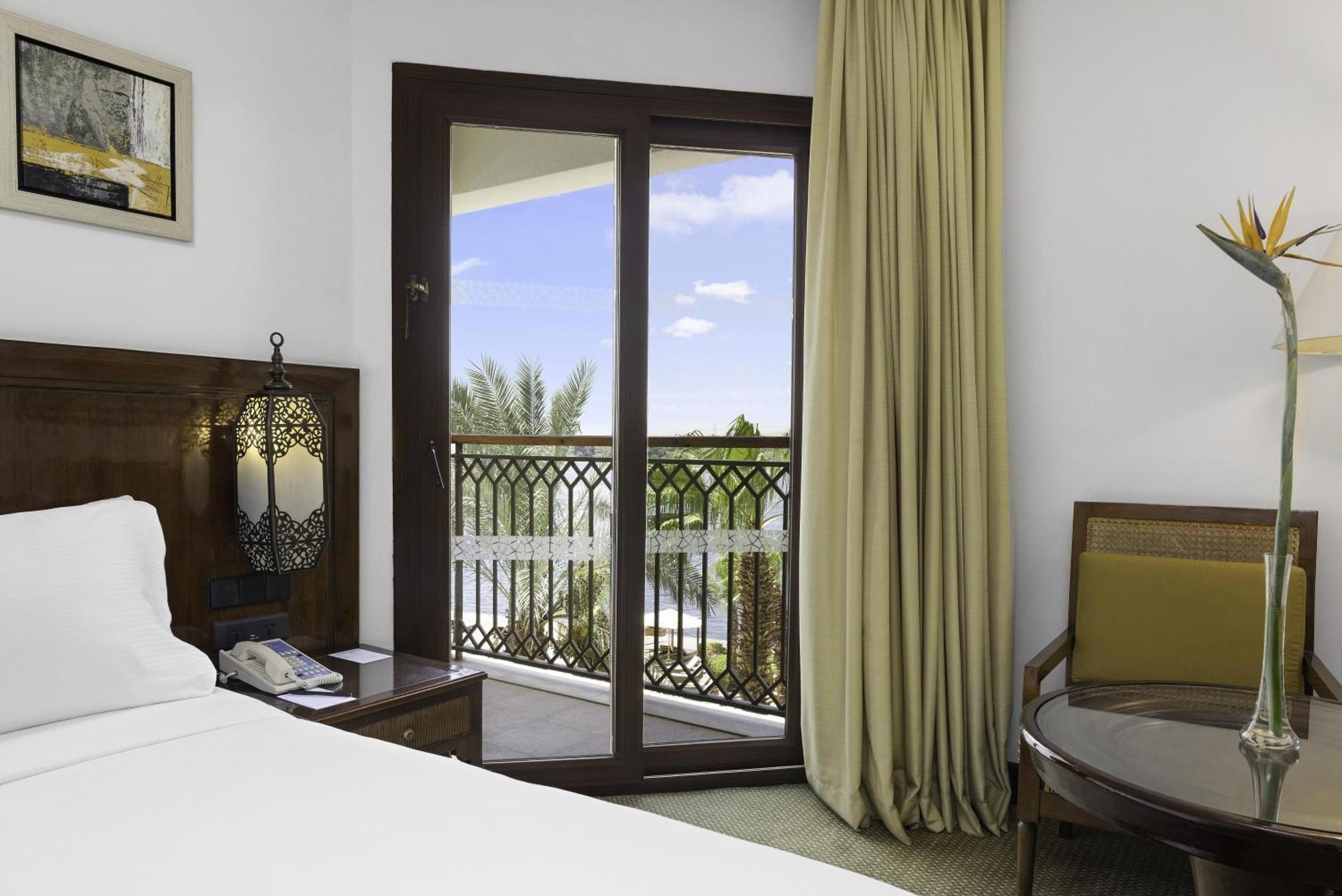 Hébergement 1 Chambre Lits Jumeaux - Vue sur Rivière